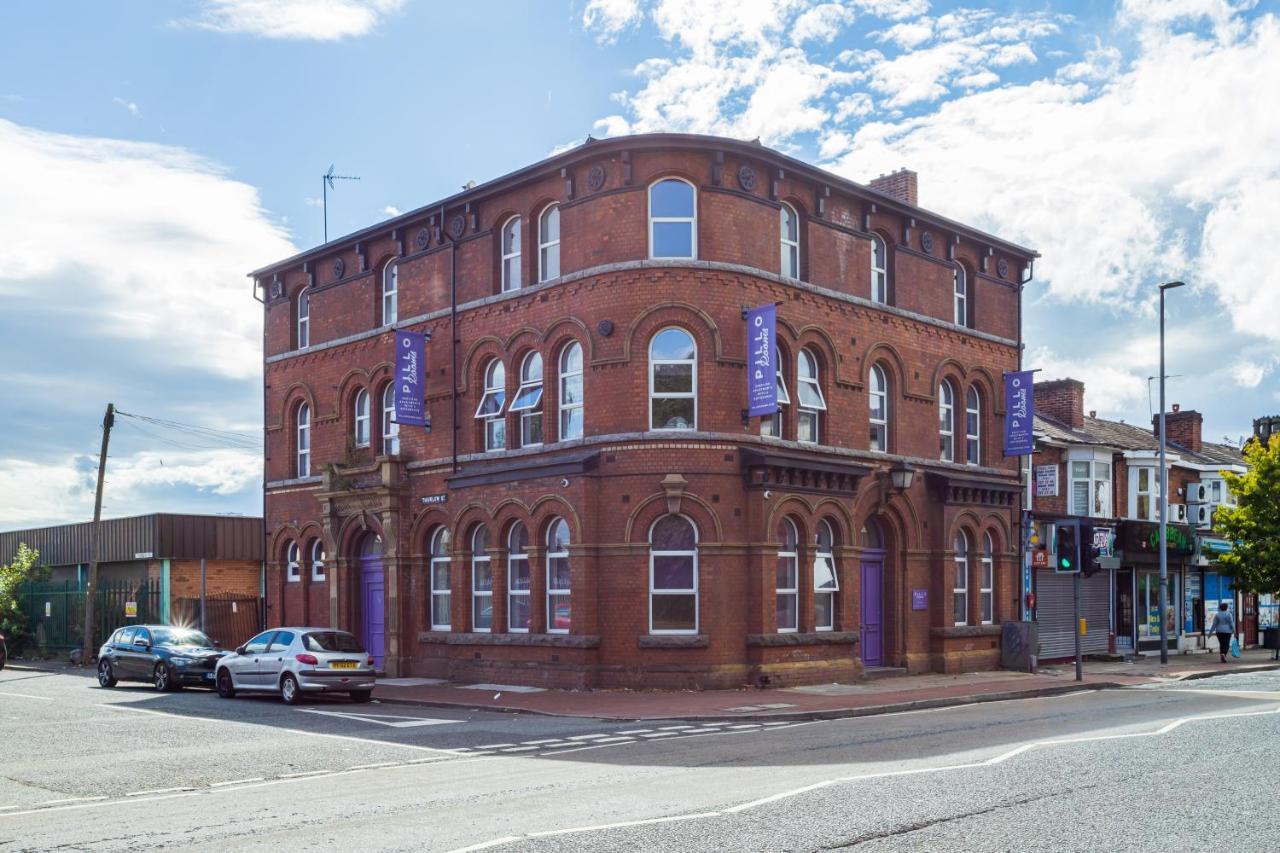 Pillo Rooms Serviced Apartments - Salford Manchester Exterior photo