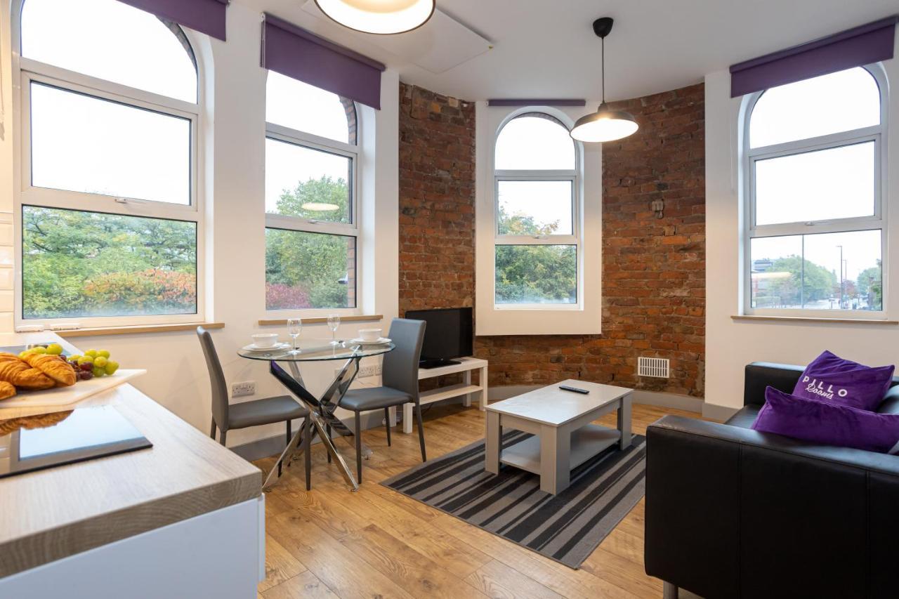 Pillo Rooms Serviced Apartments - Salford Manchester Exterior photo