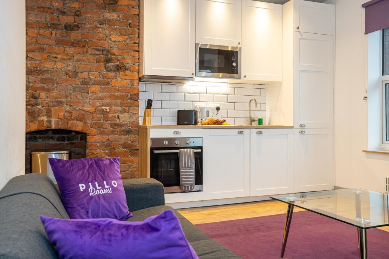 Pillo Rooms Serviced Apartments - Salford Manchester Exterior photo