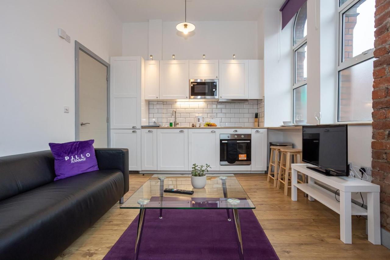 Pillo Rooms Serviced Apartments - Salford Manchester Exterior photo
